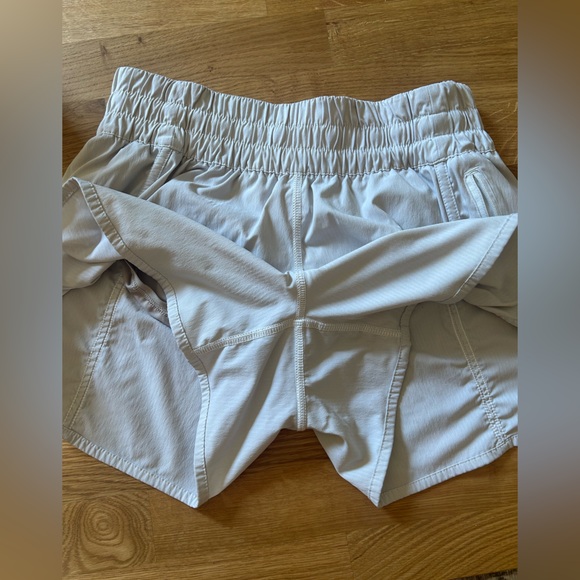 Lululemon Tracker - Picture 3 of 4